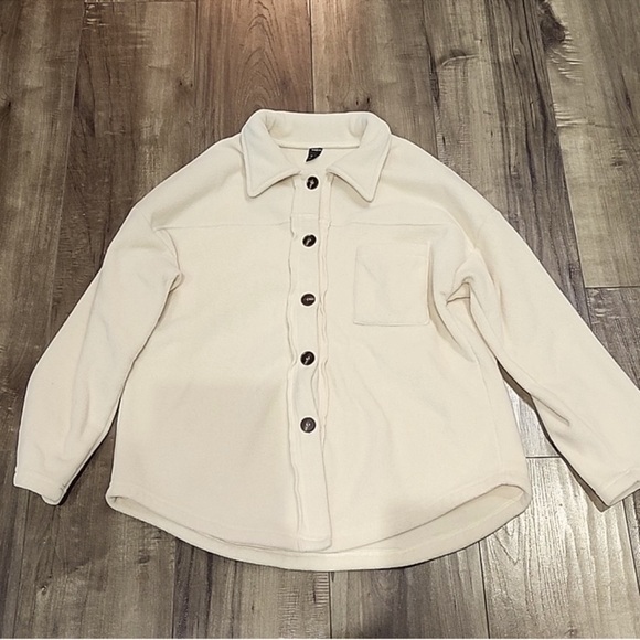 SHEIN Fleece Shacket - Picture 2 of 4